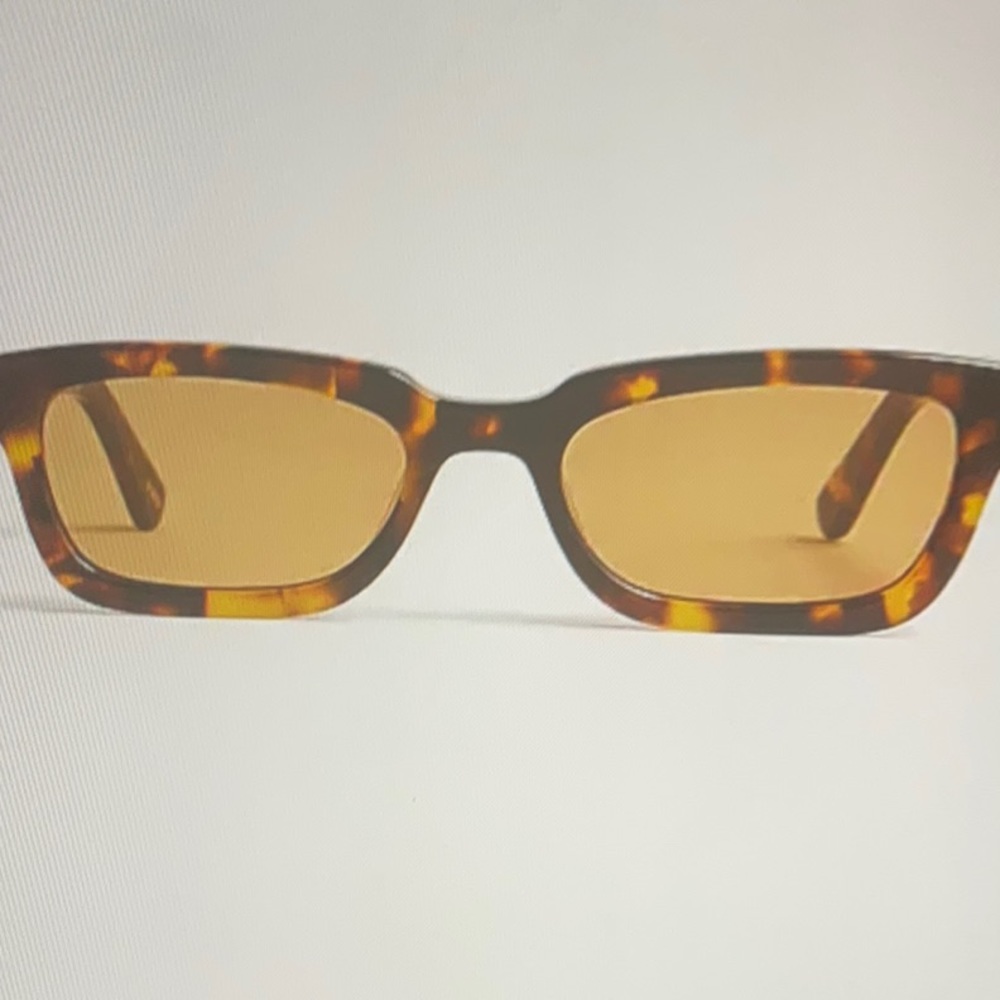 Angular Sunglasses - Picture 3 of 9